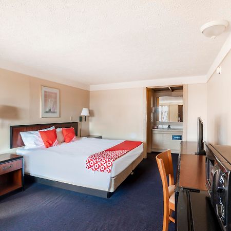 Oyo Hotel Wadsworth Oh I-76 Dış mekan fotoğraf