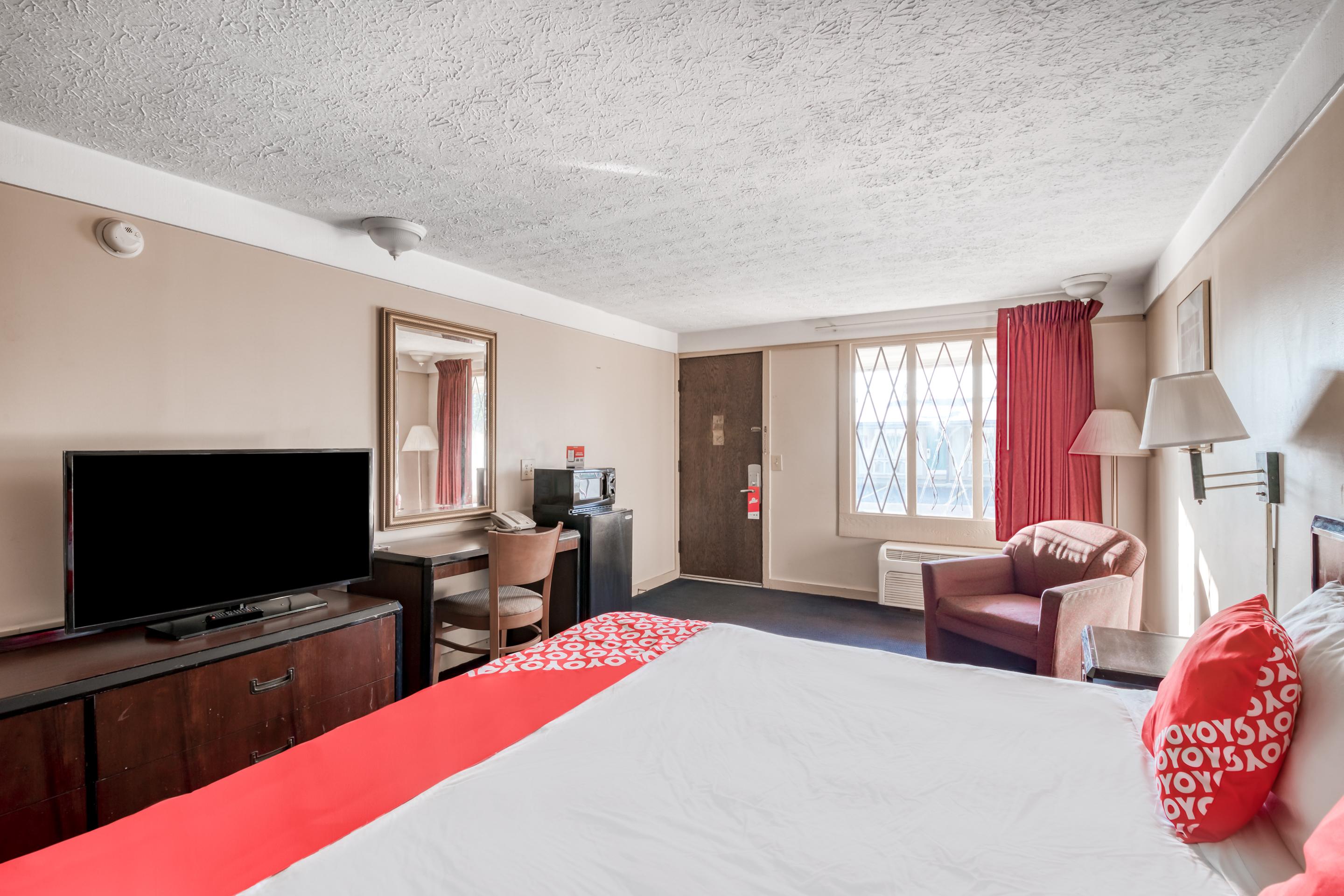 Oyo Hotel Wadsworth Oh I-76 Dış mekan fotoğraf