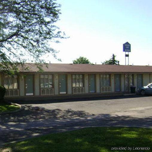 Oyo Hotel Wadsworth Oh I-76 Dış mekan fotoğraf