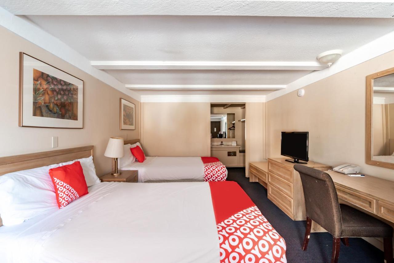 Oyo Hotel Wadsworth Oh I-76 Dış mekan fotoğraf